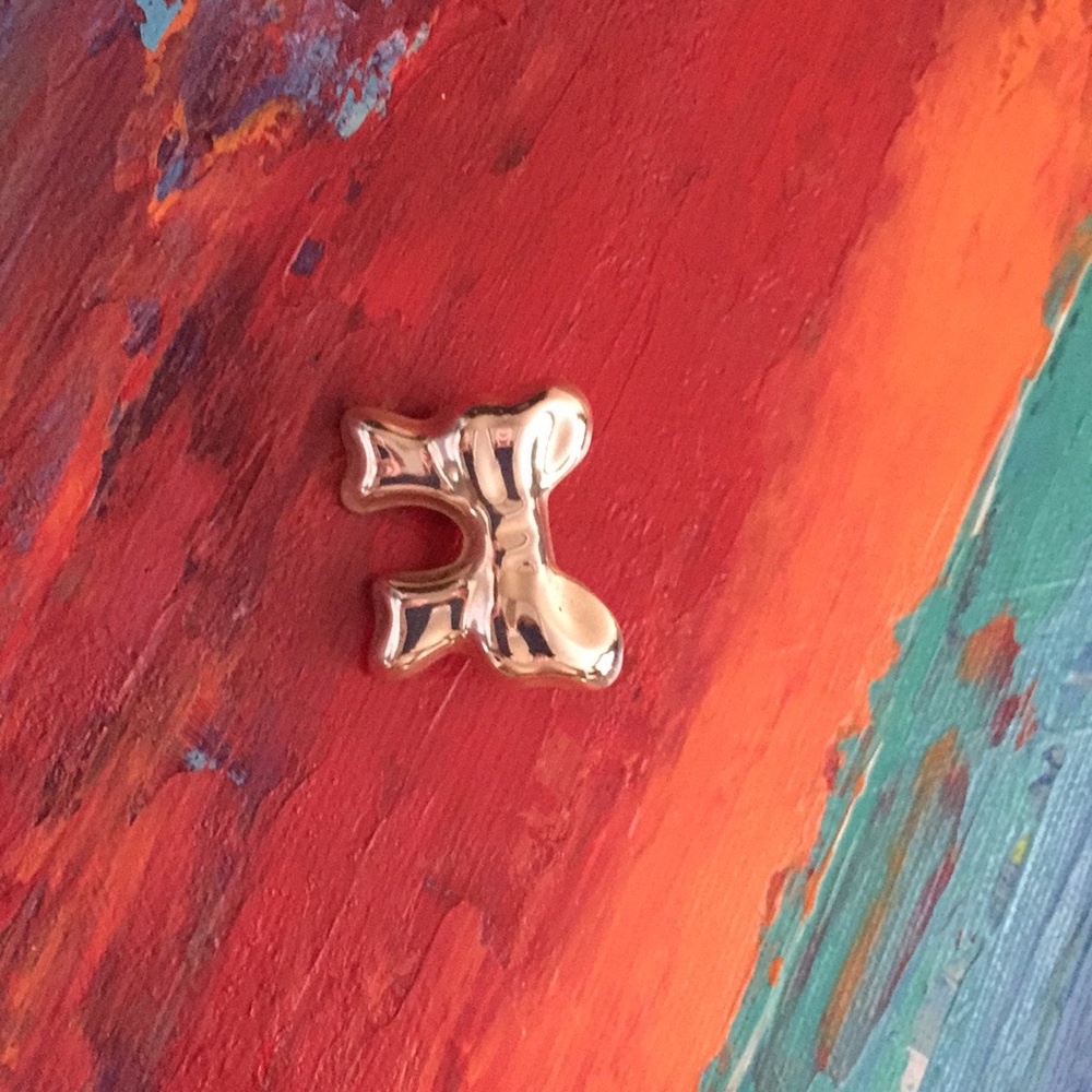 Brooche or necklace center piece